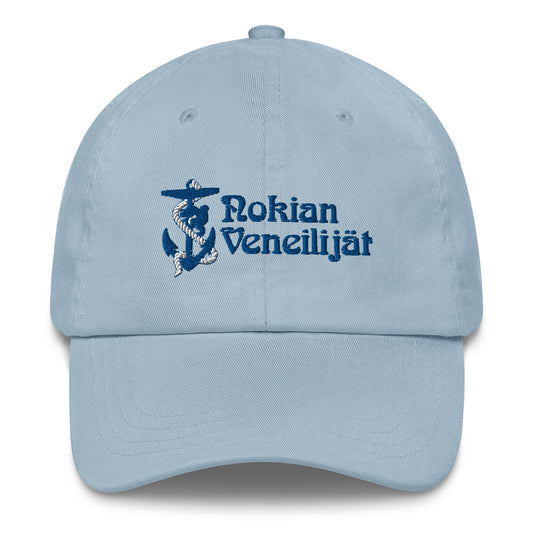 Matalaprofiilinen lippis brodeeratulla Nokian Veneilijät logolla
